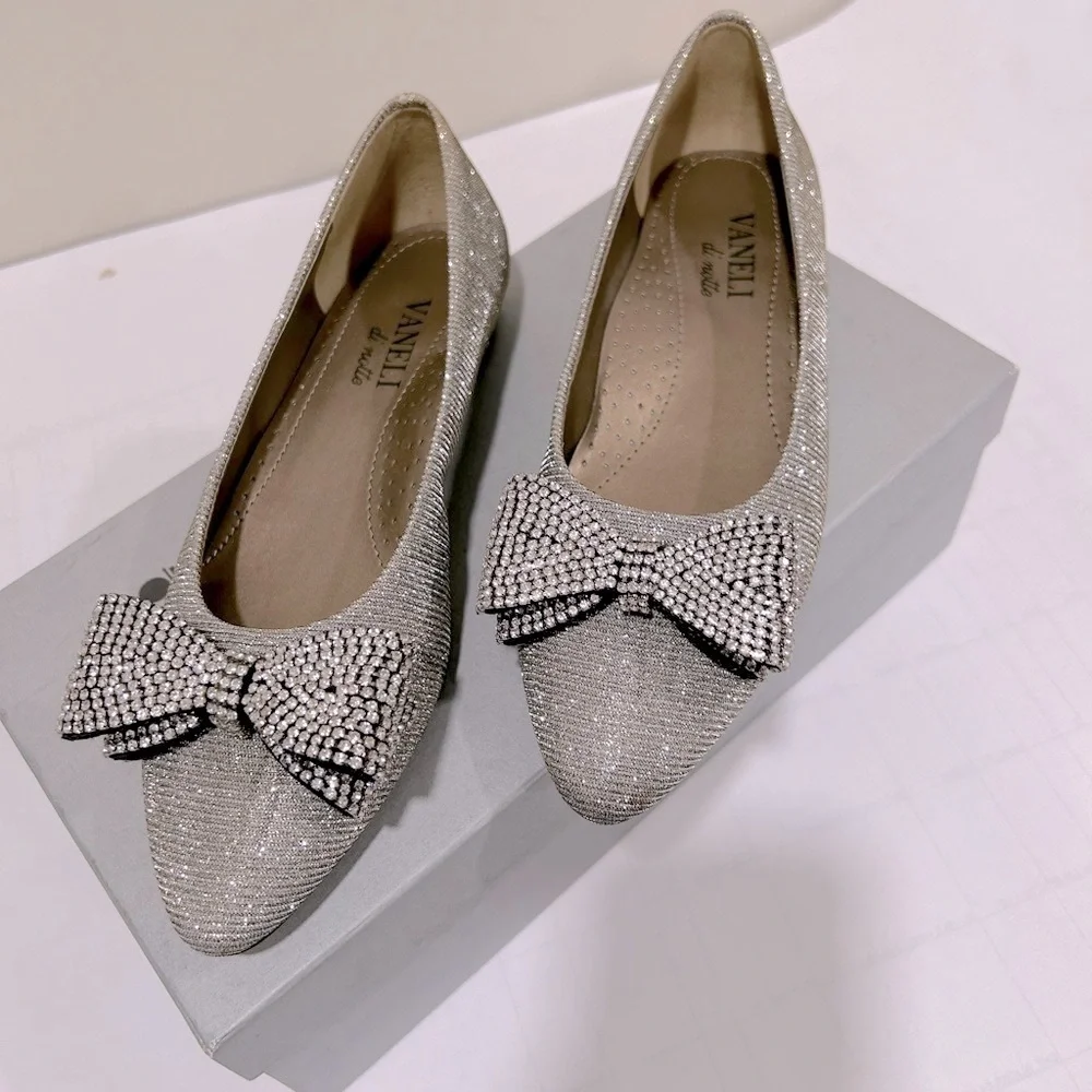 Vanelli Gabie flats